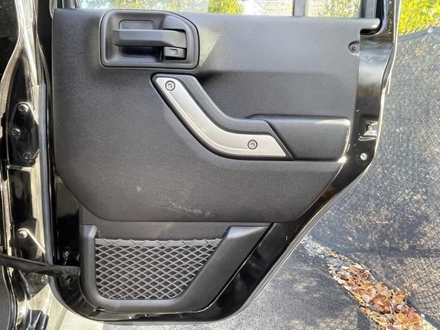 Used Jeep Wrangler Unlimited Sahara 2015 | Blasius Federal Road. Brookfield, Connecticut Used Jeep Wrangler Unlimited Sahara 2015 | Blasius Federal Road. Brookfield, Connecticut