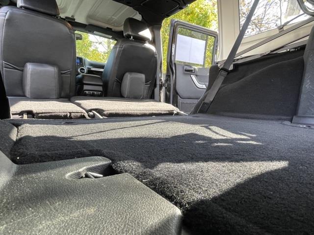 Used Jeep Wrangler Unlimited Sahara 2015 | Blasius Federal Road. Brookfield, Connecticut Used Jeep Wrangler Unlimited Sahara 2015 | Blasius Federal Road. Brookfield, Connecticut