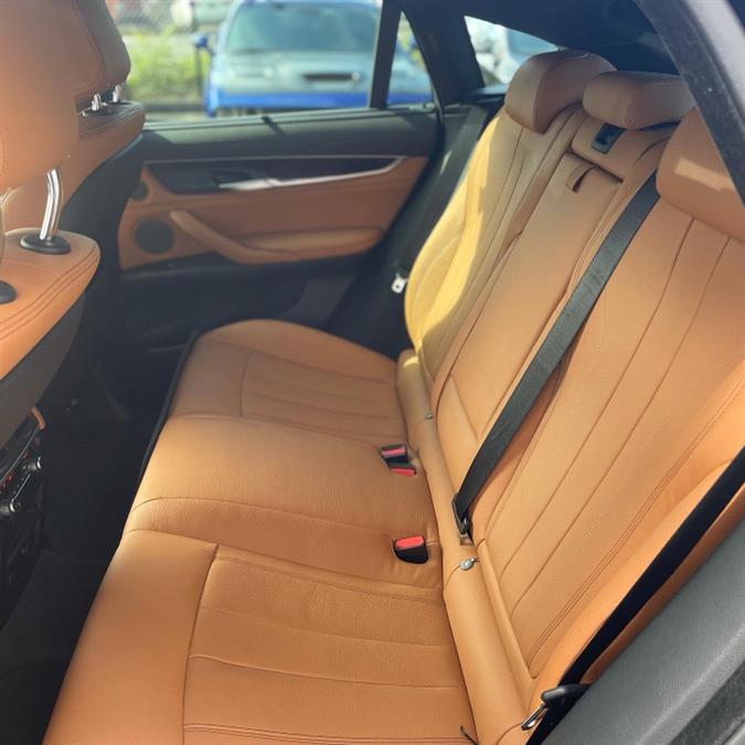 Used BMW X6 xDrive35i Sports Activity Coupe 2019 | Apex Westchester Used Vehicles. White Plains, New York Used BMW X6 xDrive35i Sports Activity Coupe 2019 | Apex Westchester Used Vehicles. White Plains, New York