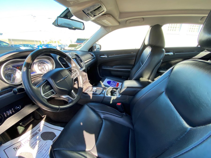 Used Chrysler 300 Limited AWD 2019 | Inman Motors Sales. Medford, Massachusetts Used Chrysler 300 Limited AWD 2019 | Inman Motors Sales. Medford, Massachusetts