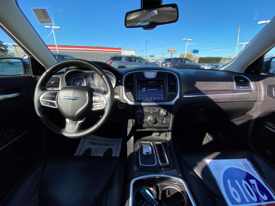 Used Chrysler 300 Limited AWD 2019 | Inman Motors Sales. Medford, Massachusetts Used Chrysler 300 Limited AWD 2019 | Inman Motors Sales. Medford, Massachusetts