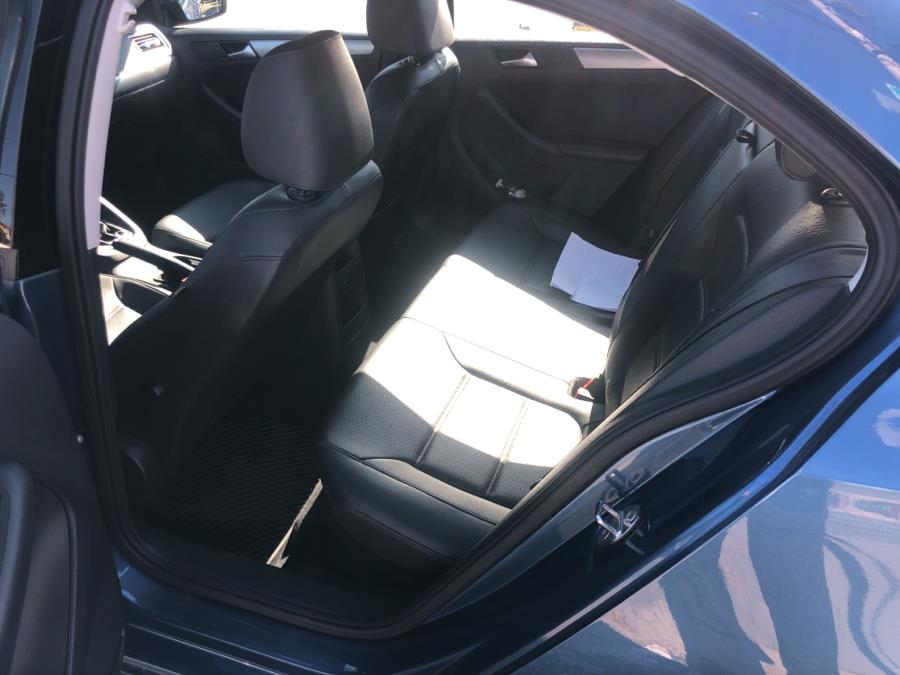 Used Volkswagen Jetta Sedan 4dr Auto 1.8T SE PZEV 2015 | Signature Auto Sales. Franklin Square, New York Used Volkswagen Jetta Sedan 4dr Auto 1.8T SE PZEV 2015 | Signature Auto Sales. Franklin Square, New York