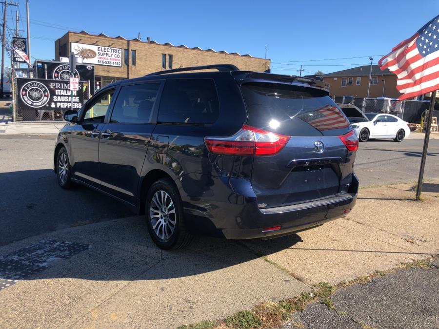 Used Toyota Sienna XLE Auto Access Seat FWD 7-Passenger (Natl) 2018 | Signature Auto Sales. Franklin Square, New York Used Toyota Sienna XLE Auto Access Seat FWD 7-Passenger (Natl) 2018 | Signature Auto Sales. Franklin Square, New York