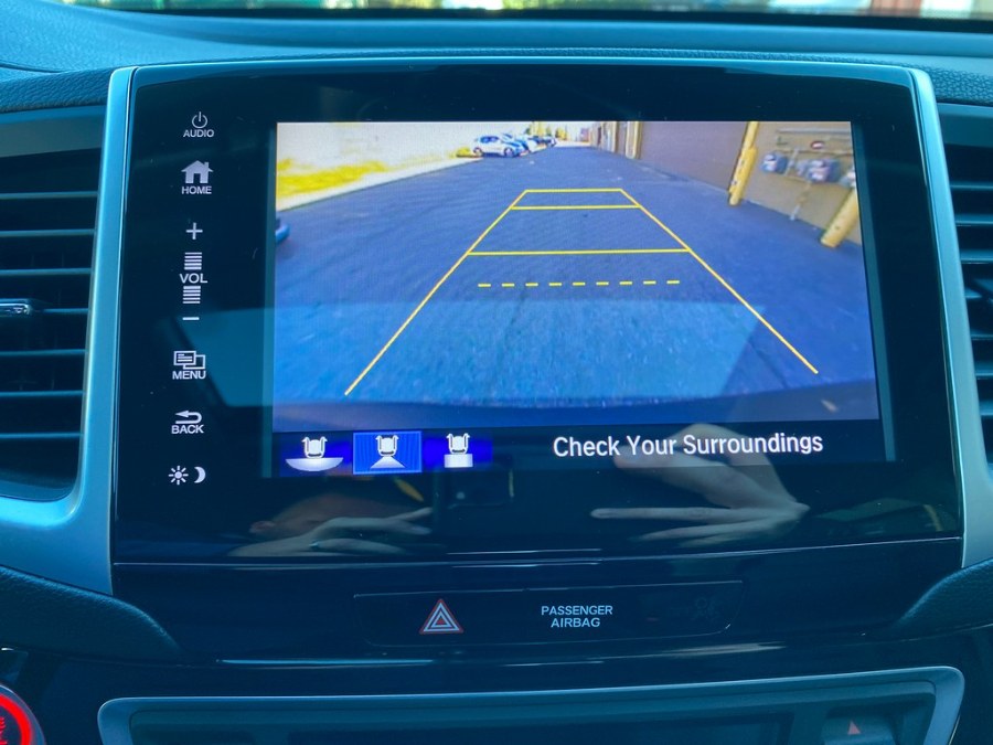 Used Honda Pilot Touring AWD 2017 | Union Street Auto Sales. West Springfield, Massachusetts Used Honda Pilot Touring AWD 2017 | Union Street Auto Sales. West Springfield, Massachusetts