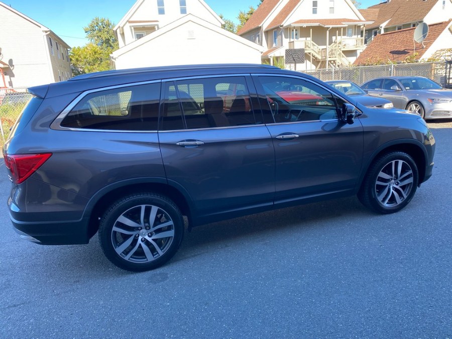 Used Honda Pilot Touring AWD 2017 | Union Street Auto Sales. West Springfield, Massachusetts Used Honda Pilot Touring AWD 2017 | Union Street Auto Sales. West Springfield, Massachusetts