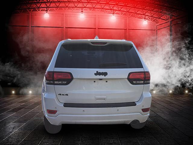 Used Jeep Grand Cherokee Altitude 4x4 *Ltd Avail* 2017 | Sunrise Auto Outlet. Amityville, New York Used Jeep Grand Cherokee Altitude 4x4 *Ltd Avail* 2017 | Sunrise Auto Outlet. Amityville, New York