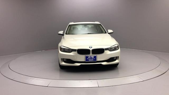Used BMW 3 Series 4dr Sdn 328i xDrive AWD SULEV 2013 | J&M Automotive Sls&Svc LLC. Naugatuck, Connecticut Used BMW 3 Series 4dr Sdn 328i xDrive AWD SULEV 2013 | J&M Automotive Sls&Svc LLC. Naugatuck, Connecticut