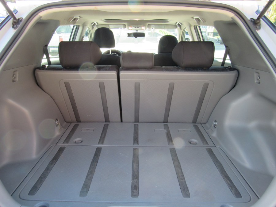 Used Toyota Matrix S 2009 | Hilario's Auto Sales Inc.. Worcester, Massachusetts Used Toyota Matrix S 2009 | Hilario's Auto Sales Inc.. Worcester, Massachusetts