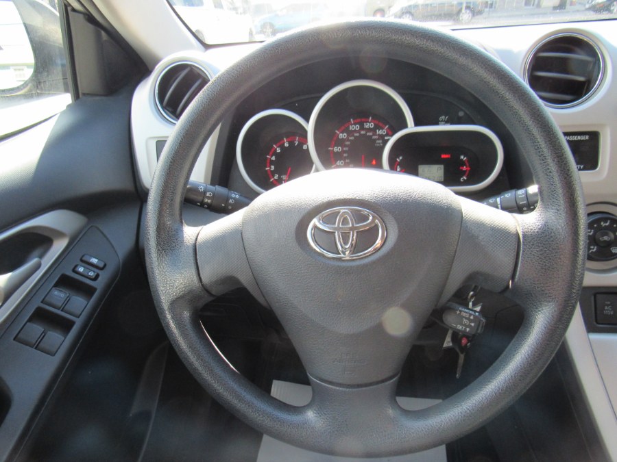 Used Toyota Matrix S 2009 | Hilario's Auto Sales Inc.. Worcester, Massachusetts Used Toyota Matrix S 2009 | Hilario's Auto Sales Inc.. Worcester, Massachusetts