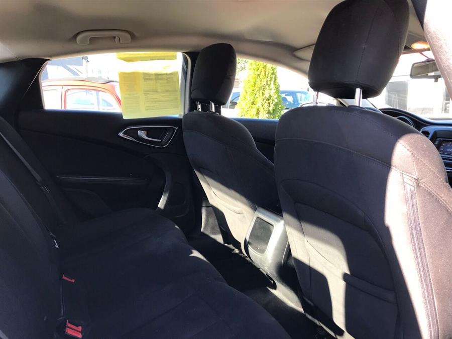 Used Chrysler 200 Limited 2015 | Mass Auto Exchange. Framingham, Massachusetts Used Chrysler 200 Limited 2015 | Mass Auto Exchange. Framingham, Massachusetts