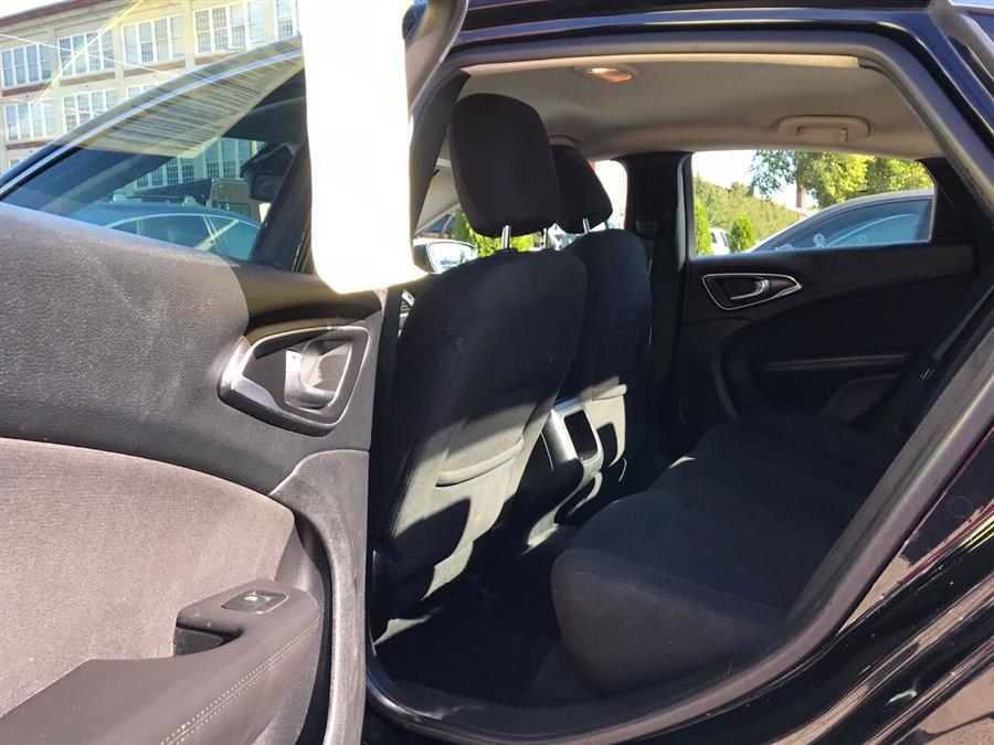 Used Chrysler 200 Limited 2015 | Mass Auto Exchange. Framingham, Massachusetts Used Chrysler 200 Limited 2015 | Mass Auto Exchange. Framingham, Massachusetts