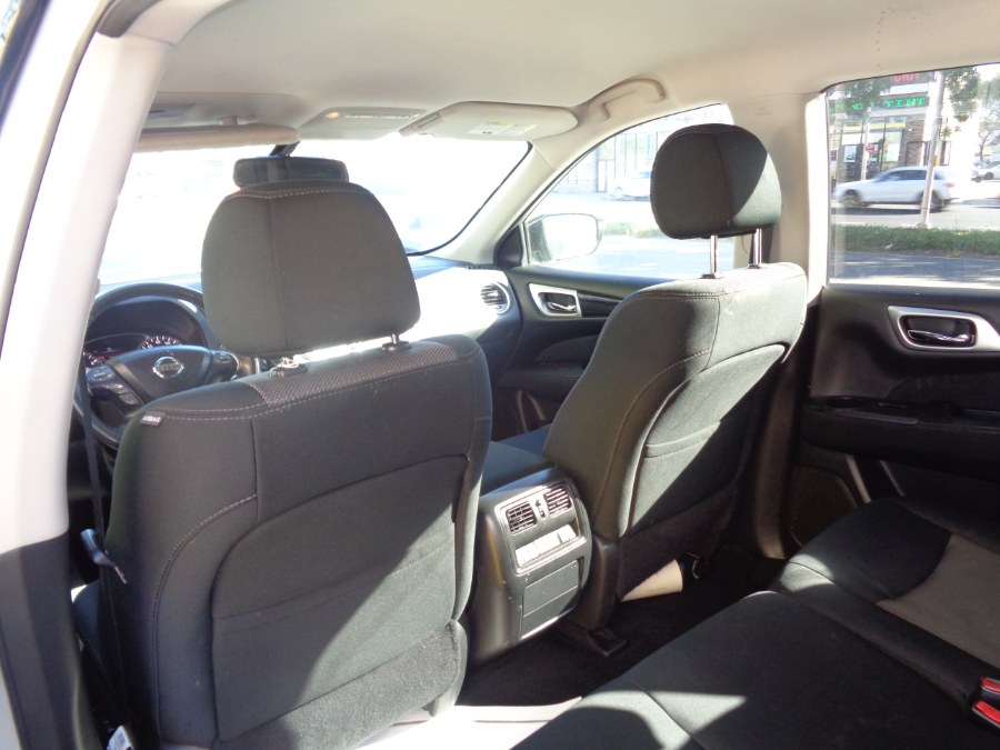 2017 Nissan Pathfinder FWD SV, available for sale in Rosedale, New York | Sunrise Auto Sales. Rosedale, New York 2017 Nissan Pathfinder FWD SV, available for sale in Rosedale, New York | Sunrise Auto Sales. Rosedale, New York