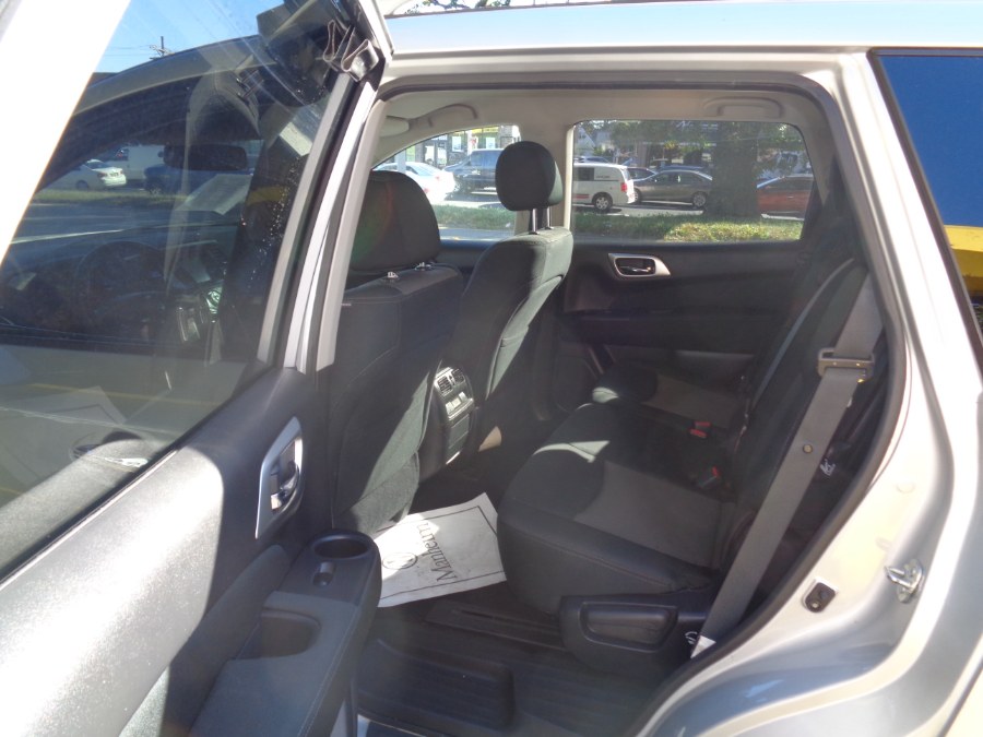 2017 Nissan Pathfinder FWD SV, available for sale in Rosedale, New York | Sunrise Auto Sales. Rosedale, New York 2017 Nissan Pathfinder FWD SV, available for sale in Rosedale, New York | Sunrise Auto Sales. Rosedale, New York