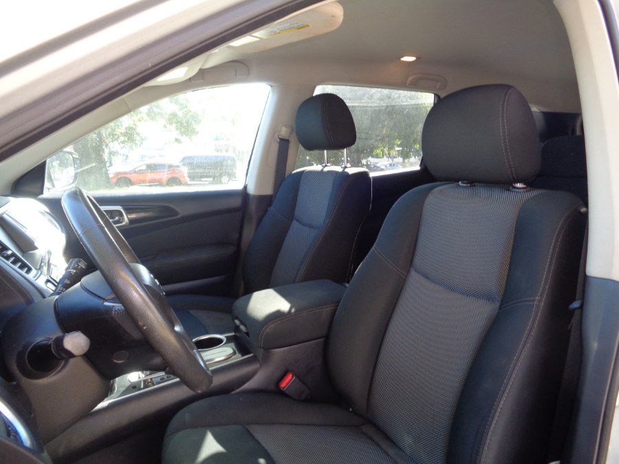 2017 Nissan Pathfinder FWD SV, available for sale in Rosedale, New York | Sunrise Auto Sales. Rosedale, New York 2017 Nissan Pathfinder FWD SV, available for sale in Rosedale, New York | Sunrise Auto Sales. Rosedale, New York