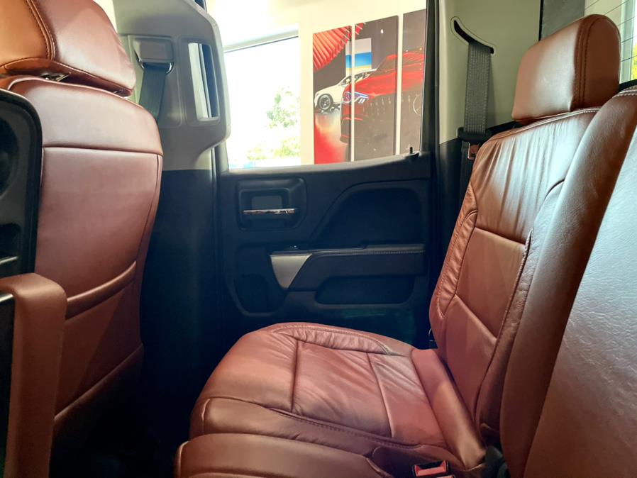 2018 Chevrolet Silverado 1500 4WD Double Cab 143.5" LT w/2LT, available for sale in Franklin Square, New York | Luxury Motor Club. Franklin Square, New York 2018 Chevrolet Silverado 1500 4WD Double Cab 143.5" LT w/2LT, available for sale in Franklin Square, New York | Luxury Motor Club. Franklin Square, New York