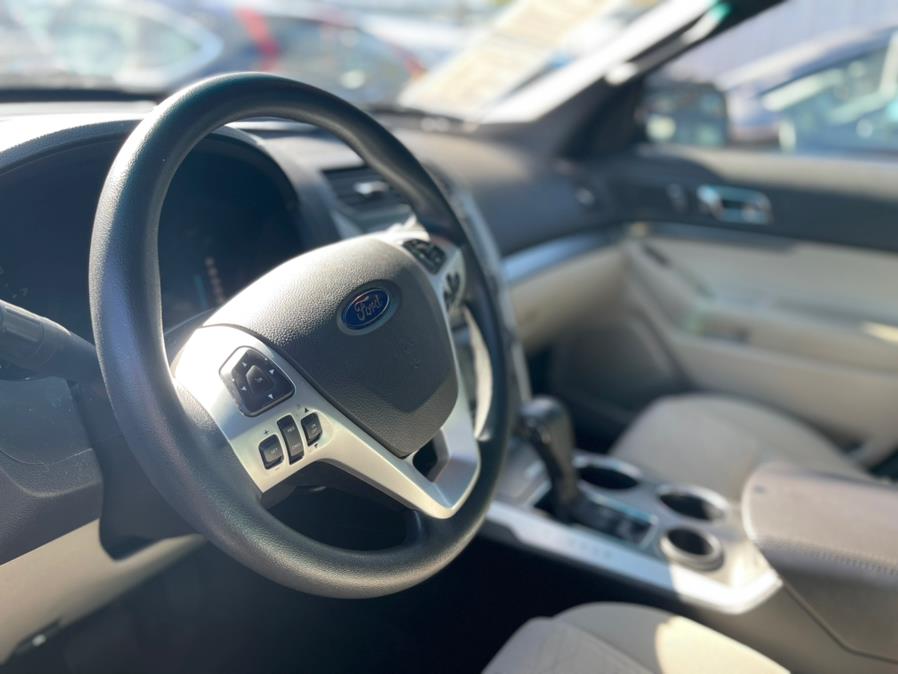 Used Ford Explorer FWD 4dr Base 2014 | NYC Automart Inc. Brooklyn, New York Used Ford Explorer FWD 4dr Base 2014 | NYC Automart Inc. Brooklyn, New York