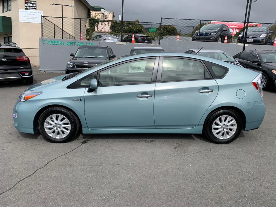 Used Toyota Prius Plug-In PHEV 2013 | Green Light Auto Wholesale. Daly City, California Used Toyota Prius Plug-In PHEV 2013 | Green Light Auto Wholesale. Daly City, California