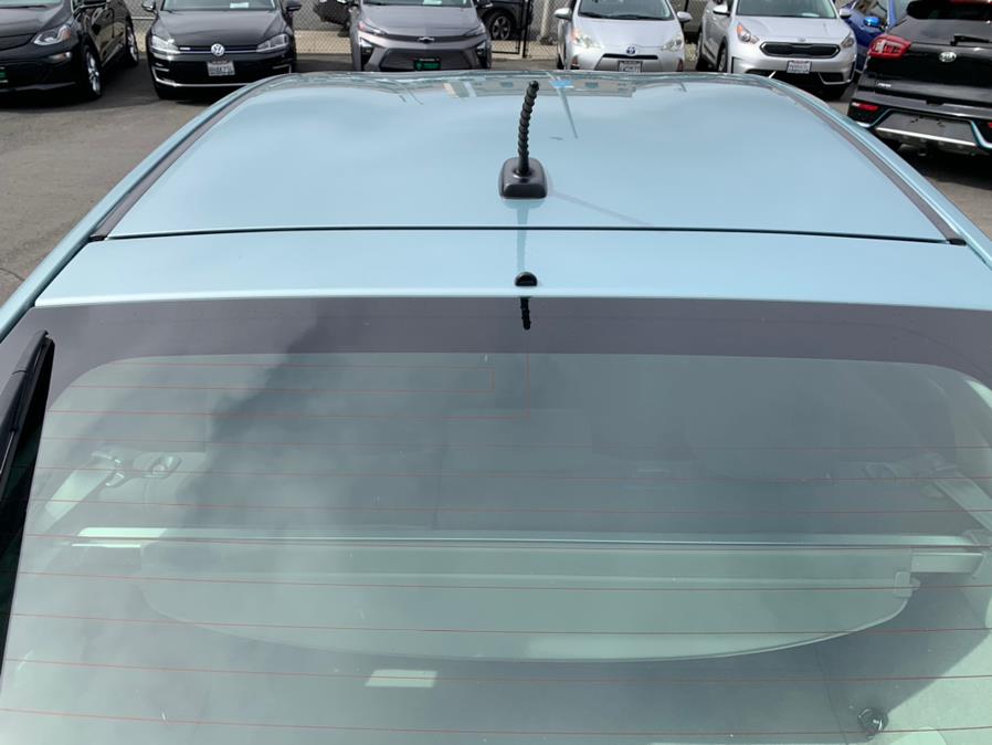 Used Toyota Prius Plug-In PHEV 2013 | Green Light Auto Wholesale. Daly City, California Used Toyota Prius Plug-In PHEV 2013 | Green Light Auto Wholesale. Daly City, California