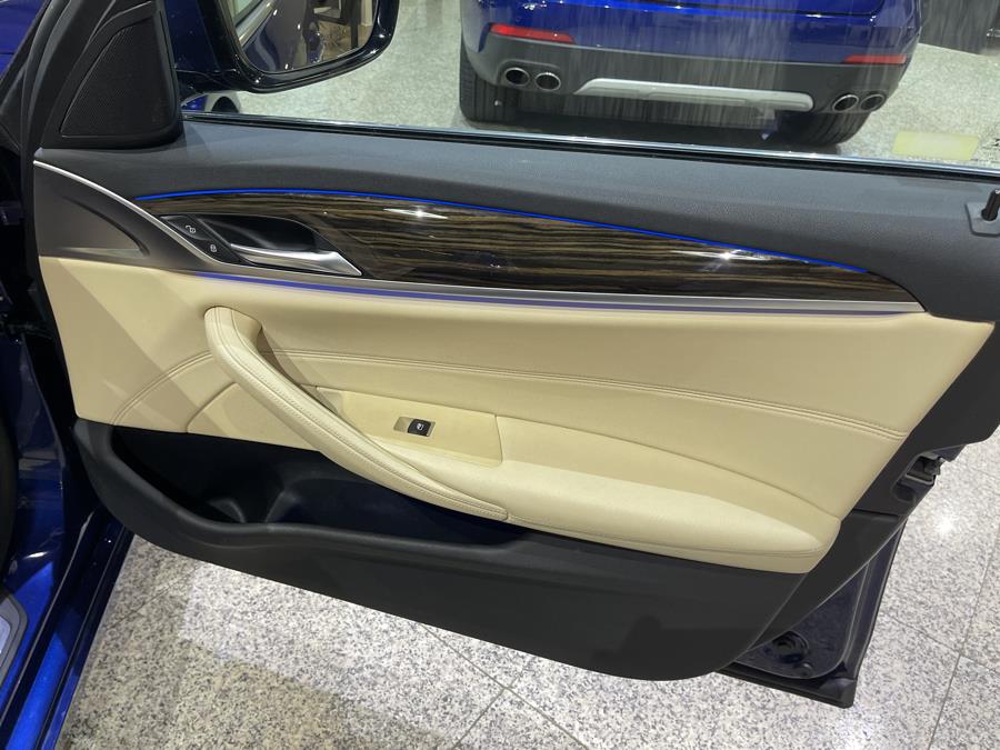 Used BMW 5 Series 530i xDrive Sedan 2018 | Dream Car Gallery. Woodbury, New York Used BMW 5 Series 530i xDrive Sedan 2018 | Dream Car Gallery. Woodbury, New York