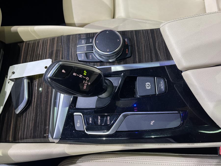 Used BMW 5 Series 530i xDrive Sedan 2018 | Dream Car Gallery. Woodbury, New York Used BMW 5 Series 530i xDrive Sedan 2018 | Dream Car Gallery. Woodbury, New York