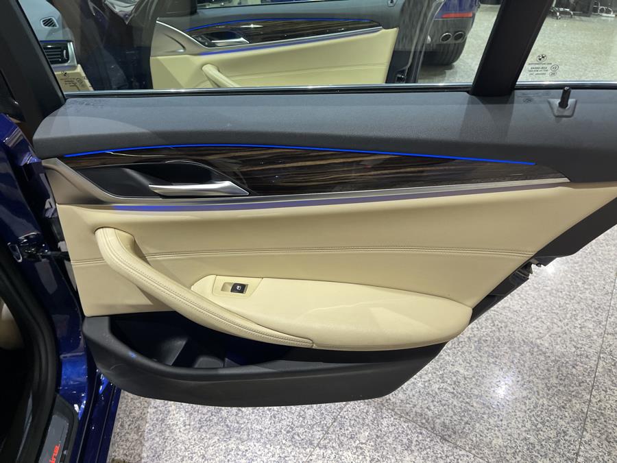 Used BMW 5 Series 530i xDrive Sedan 2018 | Dream Car Gallery. Woodbury, New York Used BMW 5 Series 530i xDrive Sedan 2018 | Dream Car Gallery. Woodbury, New York