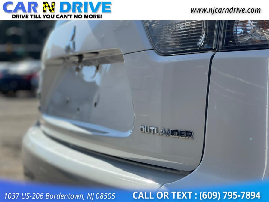 Used Mitsubishi Outlander SE 4WD 2010 | Car N Drive. Bordentown, New Jersey Used Mitsubishi Outlander SE 4WD 2010 | Car N Drive. Bordentown, New Jersey