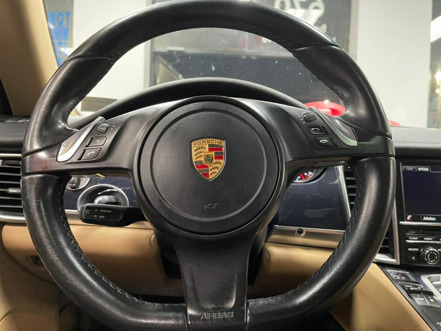 Used Porsche Panamera 4dr HB Edition 2016 | 5 Towns Drive. Inwood, New York Used Porsche Panamera 4dr HB Edition 2016 | 5 Towns Drive. Inwood, New York