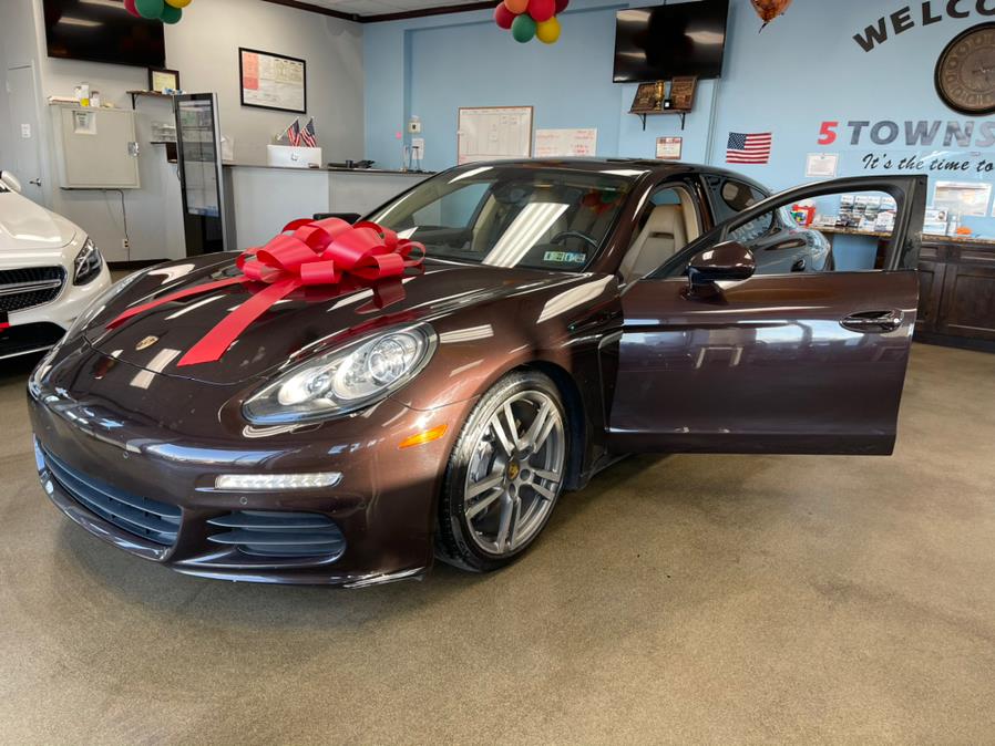 Used Porsche Panamera 4dr HB Edition 2016 | 5 Towns Drive. Inwood, New York Used Porsche Panamera 4dr HB Edition 2016 | 5 Towns Drive. Inwood, New York