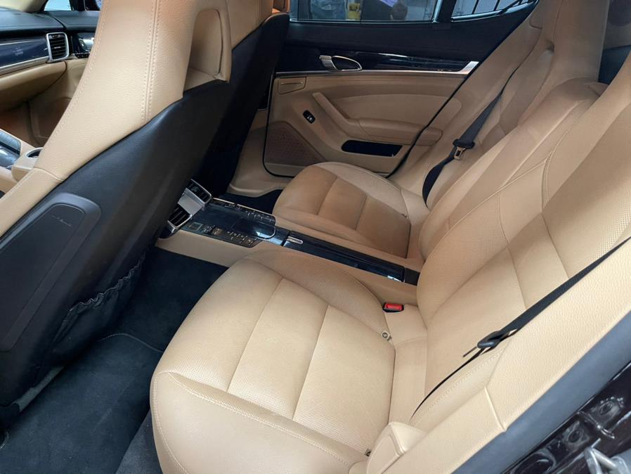 Used Porsche Panamera 4dr HB Edition 2016 | 5 Towns Drive. Inwood, New York Used Porsche Panamera 4dr HB Edition 2016 | 5 Towns Drive. Inwood, New York