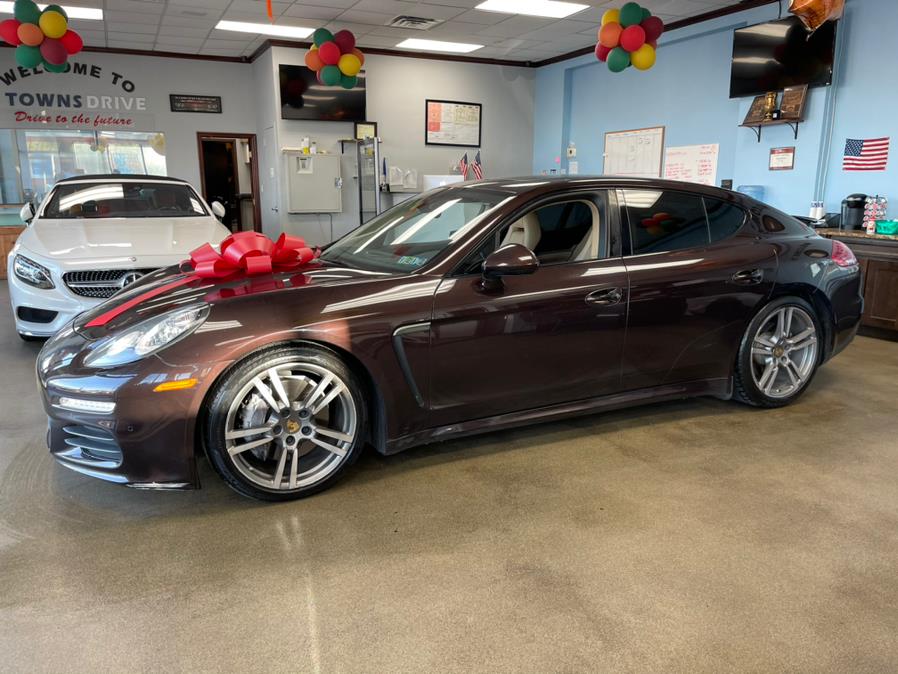Used Porsche Panamera 4dr HB Edition 2016 | 5 Towns Drive. Inwood, New York Used Porsche Panamera 4dr HB Edition 2016 | 5 Towns Drive. Inwood, New York
