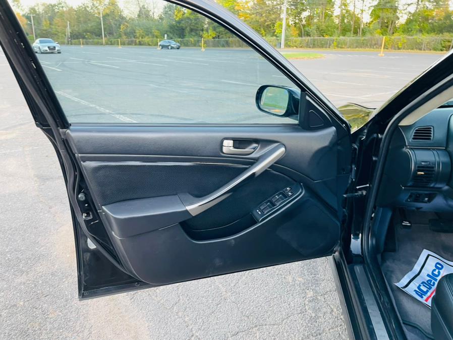 Used Infiniti G35 Sedan 4dr Sdn Auto w/Leather 2004 | Supreme Automotive. New Britain, Connecticut Used Infiniti G35 Sedan 4dr Sdn Auto w/Leather 2004 | Supreme Automotive. New Britain, Connecticut