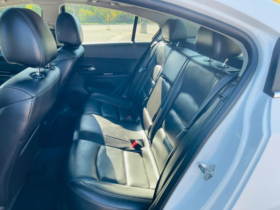 Used Chevrolet Cruze 4dr Sdn Auto 2LT 2014 | Supreme Automotive. New Britain, Connecticut Used Chevrolet Cruze 4dr Sdn Auto 2LT 2014 | Supreme Automotive. New Britain, Connecticut