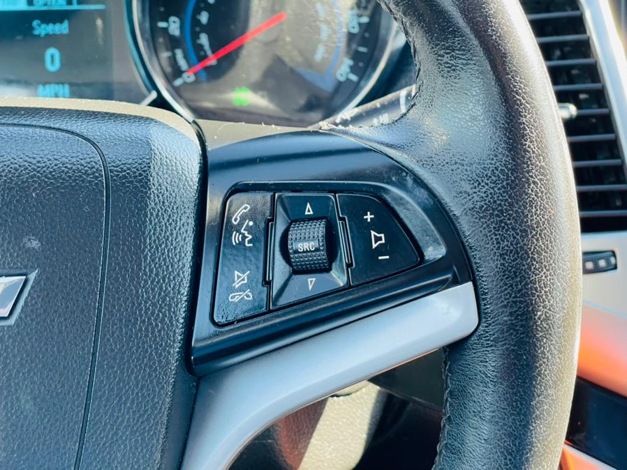 Used Chevrolet Cruze 4dr Sdn Auto 2LT 2014 | Supreme Automotive. New Britain, Connecticut Used Chevrolet Cruze 4dr Sdn Auto 2LT 2014 | Supreme Automotive. New Britain, Connecticut
