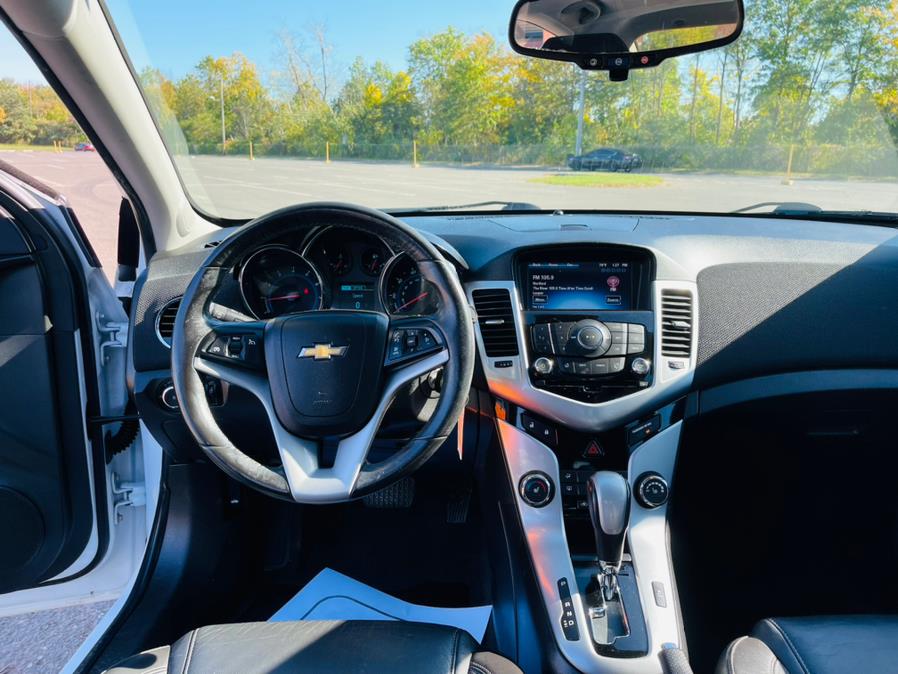 Used Chevrolet Cruze 4dr Sdn Auto 2LT 2014 | Supreme Automotive. New Britain, Connecticut Used Chevrolet Cruze 4dr Sdn Auto 2LT 2014 | Supreme Automotive. New Britain, Connecticut