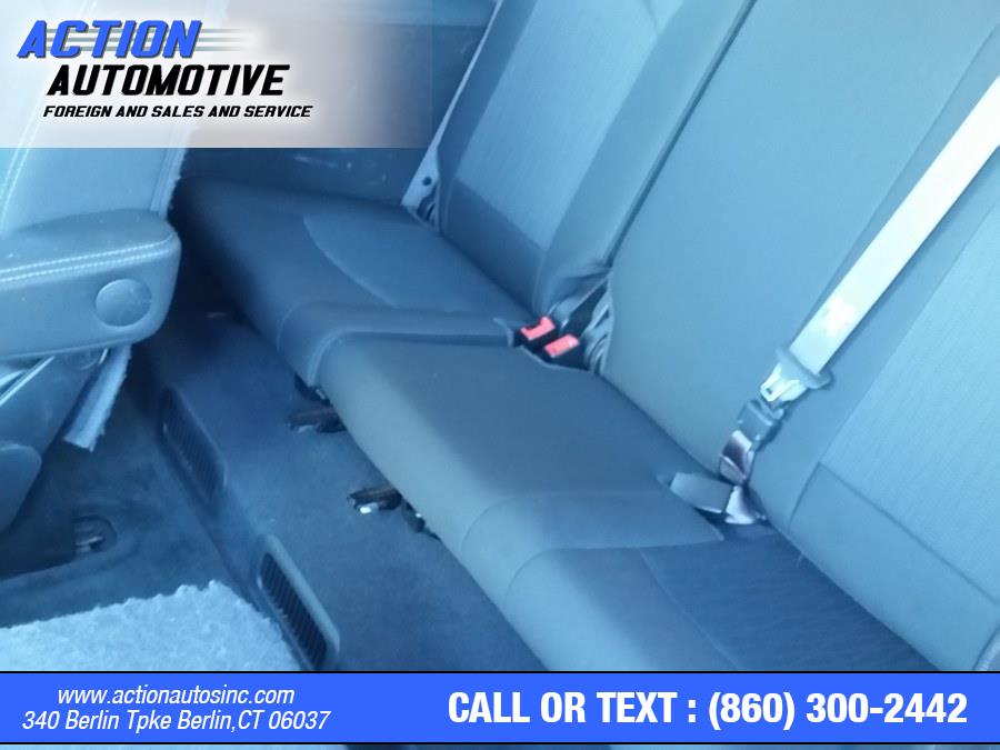 Used Chevrolet Traverse AWD 4dr LT w/1LT 2014 | Action Automotive. Berlin, Connecticut Used Chevrolet Traverse AWD 4dr LT w/1LT 2014 | Action Automotive. Berlin, Connecticut