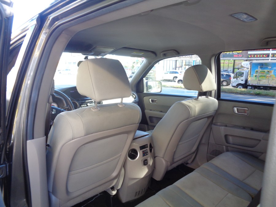 Used Honda Pilot 4WD 4dr LX 2013 | Sunrise of Elmont. Elmont, New York Used Honda Pilot 4WD 4dr LX 2013 | Sunrise of Elmont. Elmont, New York