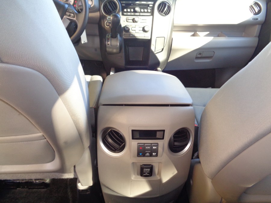 Used Honda Pilot 4WD 4dr LX 2013 | Sunrise of Elmont. Elmont, New York Used Honda Pilot 4WD 4dr LX 2013 | Sunrise of Elmont. Elmont, New York
