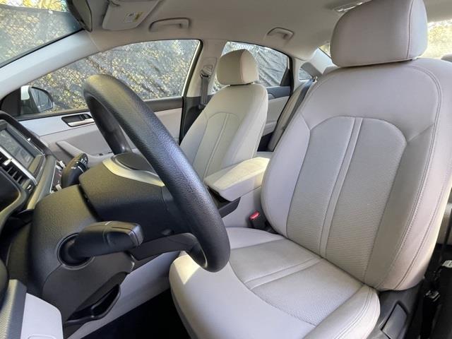 Used Hyundai Sonata SE 2018 | Blasius Federal Road. Brookfield, Connecticut Used Hyundai Sonata SE 2018 | Blasius Federal Road. Brookfield, Connecticut
