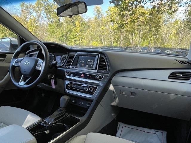 Used Hyundai Sonata SE 2018 | Blasius Federal Road. Brookfield, Connecticut Used Hyundai Sonata SE 2018 | Blasius Federal Road. Brookfield, Connecticut