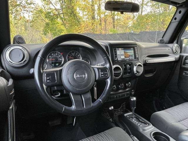 Used Jeep Wrangler Unlimited Sahara 2011 | Blasius Federal Road. Brookfield, Connecticut Used Jeep Wrangler Unlimited Sahara 2011 | Blasius Federal Road. Brookfield, Connecticut