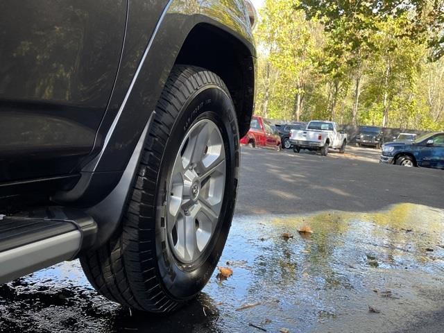 Used Toyota 4runner SR5 Premium 2019 | Blasius Federal Road. Brookfield, Connecticut Used Toyota 4runner SR5 Premium 2019 | Blasius Federal Road. Brookfield, Connecticut