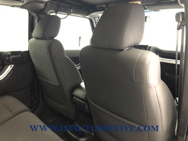 2011 Jeep Wrangler Unlimited 4WD 4dr Sahara, available for sale in Naugatuck, Connecticut | J&M Automotive Sls&Svc LLC. Naugatuck, Connecticut 2011 Jeep Wrangler Unlimited 4WD 4dr Sahara, available for sale in Naugatuck, Connecticut | J&M Automotive Sls&Svc LLC. Naugatuck, Connecticut