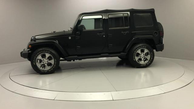 2011 Jeep Wrangler Unlimited 4WD 4dr Sahara, available for sale in Naugatuck, Connecticut | J&M Automotive Sls&Svc LLC. Naugatuck, Connecticut 2011 Jeep Wrangler Unlimited 4WD 4dr Sahara, available for sale in Naugatuck, Connecticut | J&M Automotive Sls&Svc LLC. Naugatuck, Connecticut