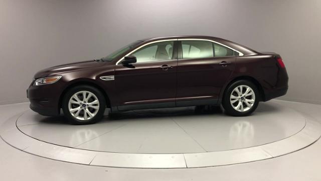 2011 Ford Taurus 4dr Sdn SEL FWD, available for sale in Naugatuck, Connecticut | J&M Automotive Sls&Svc LLC. Naugatuck, Connecticut 2011 Ford Taurus 4dr Sdn SEL FWD, available for sale in Naugatuck, Connecticut | J&M Automotive Sls&Svc LLC. Naugatuck, Connecticut