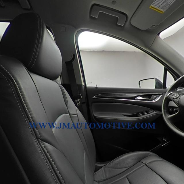 2018 Buick Enclave AWD 4dr Essence, available for sale in Naugatuck, Connecticut | J&M Automotive Sls&Svc LLC. Naugatuck, Connecticut 2018 Buick Enclave AWD 4dr Essence, available for sale in Naugatuck, Connecticut | J&M Automotive Sls&Svc LLC. Naugatuck, Connecticut