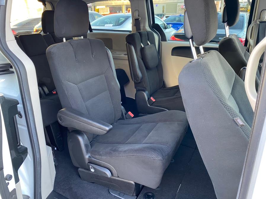 Used Dodge Grand Caravan 4dr Wgn SE 2015 | Sunrise Autoland. Jamaica, New York Used Dodge Grand Caravan 4dr Wgn SE 2015 | Sunrise Autoland. Jamaica, New York