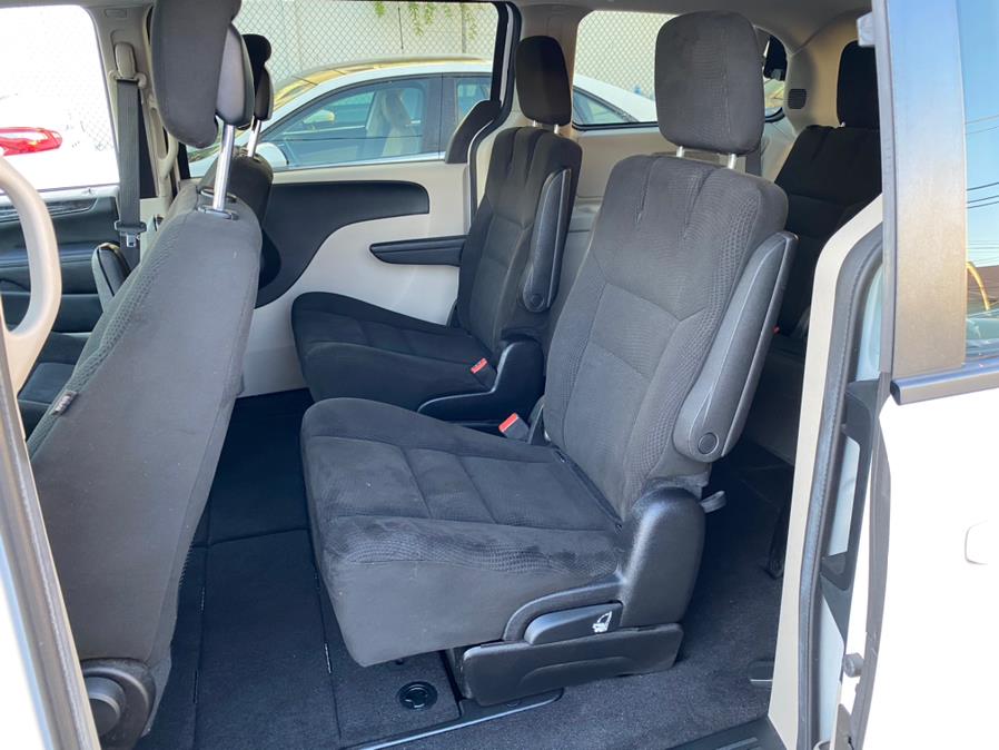 Used Dodge Grand Caravan 4dr Wgn SE 2015 | Sunrise Autoland. Jamaica, New York Used Dodge Grand Caravan 4dr Wgn SE 2015 | Sunrise Autoland. Jamaica, New York