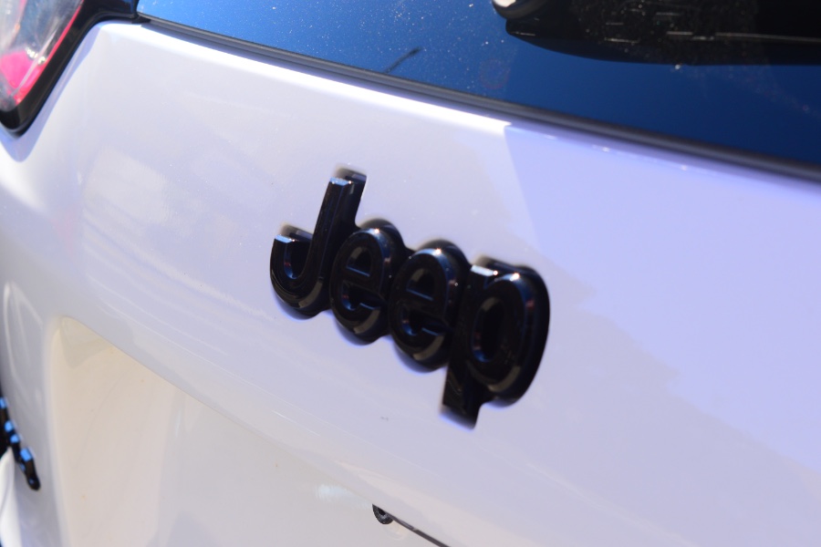 Used Jeep Cherokee Latitude Plus 4x4 2019 | Hillside Auto Mall Inc.. Jamaica, New York Used Jeep Cherokee Latitude Plus 4x4 2019 | Hillside Auto Mall Inc.. Jamaica, New York