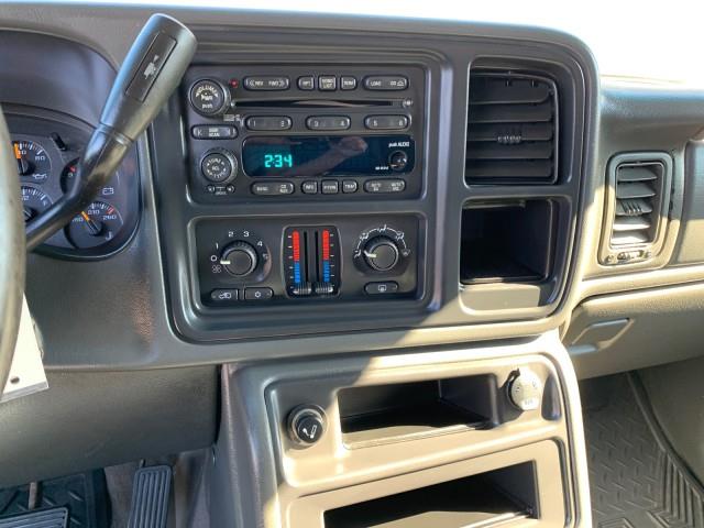 Used Chevrolet Avalanche Z71 2004 | Valentine Motor Company. Forestville, Maryland Used Chevrolet Avalanche Z71 2004 | Valentine Motor Company. Forestville, Maryland