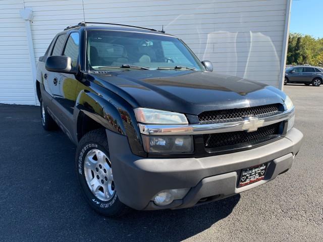 Used Chevrolet Avalanche Z71 2004 | Valentine Motor Company. Forestville, Maryland Used Chevrolet Avalanche Z71 2004 | Valentine Motor Company. Forestville, Maryland